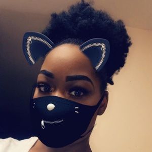 Meet your Posher, Celene